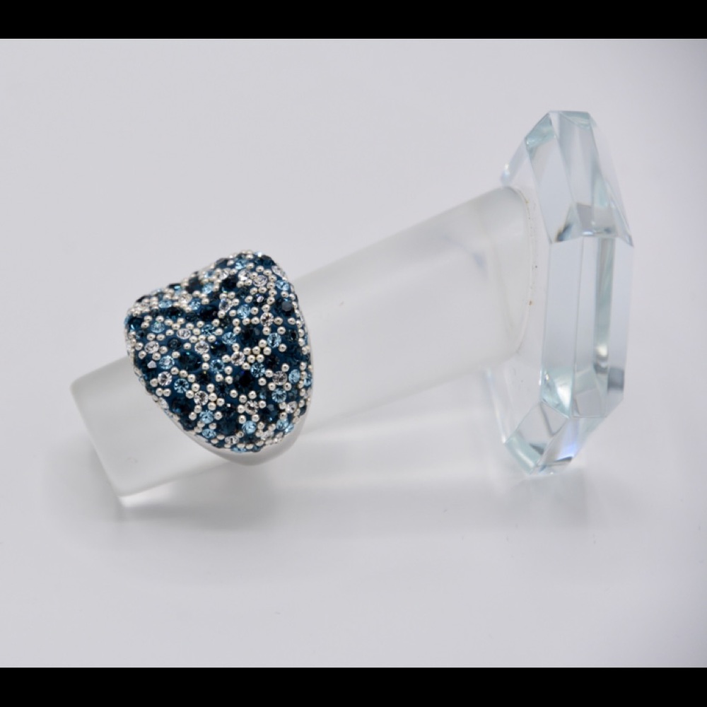 Chelsea Taylor Montana Blue Crystal Sterling Silver Ring / Size 7